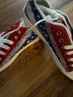 Kids Patriotic Red & Blue Star Canvas Sneakers